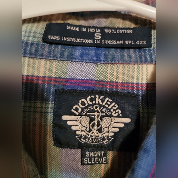 Dockers Small plaid button-up EUC - Picture 5 of 7